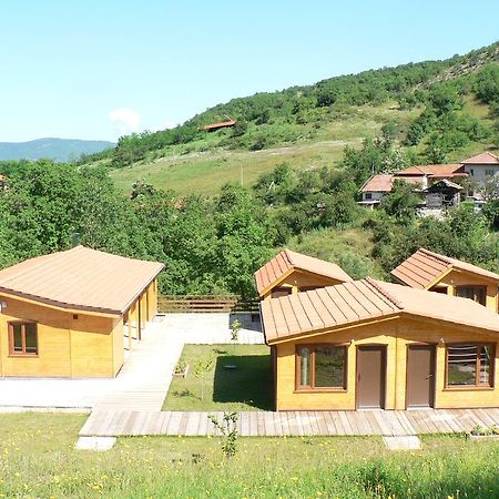 Вилно Селище Мировец Maluk Izvor  Luaran gambar